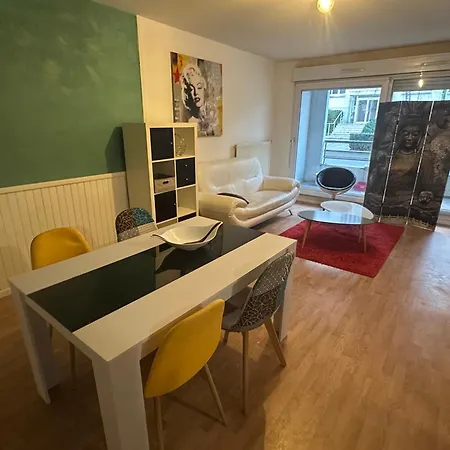 Vaste Cosy Apartment